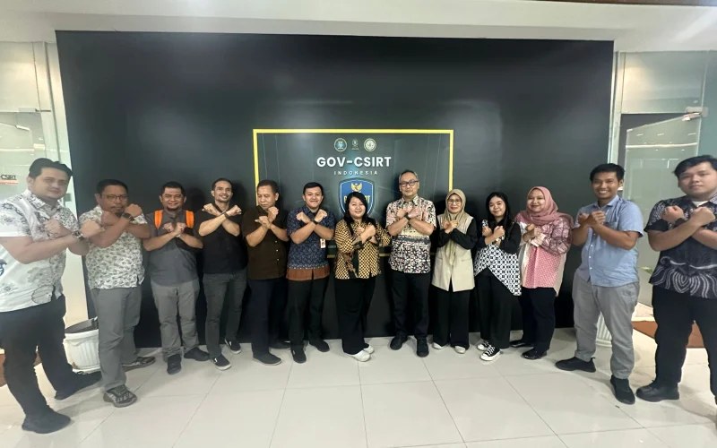Kunjungan kerja dan permohonan asistensi IKASANDI kepada BSSN, Deputi Bidang Keamanan Siber dan Sandi Pemerintahan dan Pembangunan Manusia.